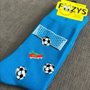 FOOZYS Soccer Crew Socks Mens shoe size 6-12 NWT